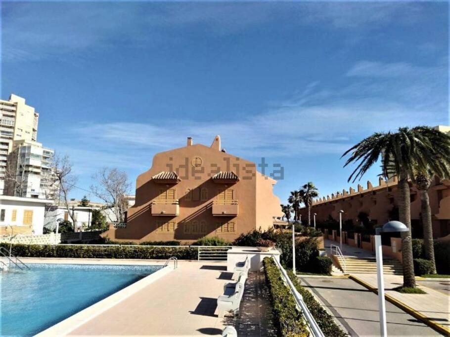 Adosado En La Playa De El Perellonet Con Piscina, Pista Tenis Casa de Férias Valência
