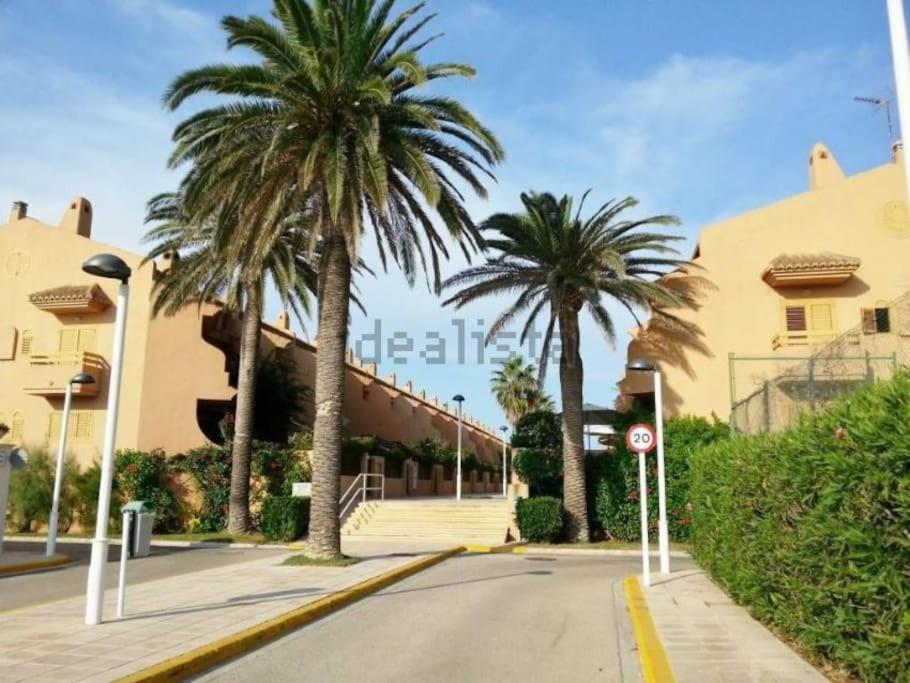 Adosado En La Playa De El Perellonet Con Piscina, Pista Tenis Ferienhaus *
