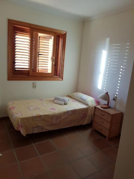 Adosado En La Playa De El Perellonet Con Piscina, Pista Tenis Casa de Férias *