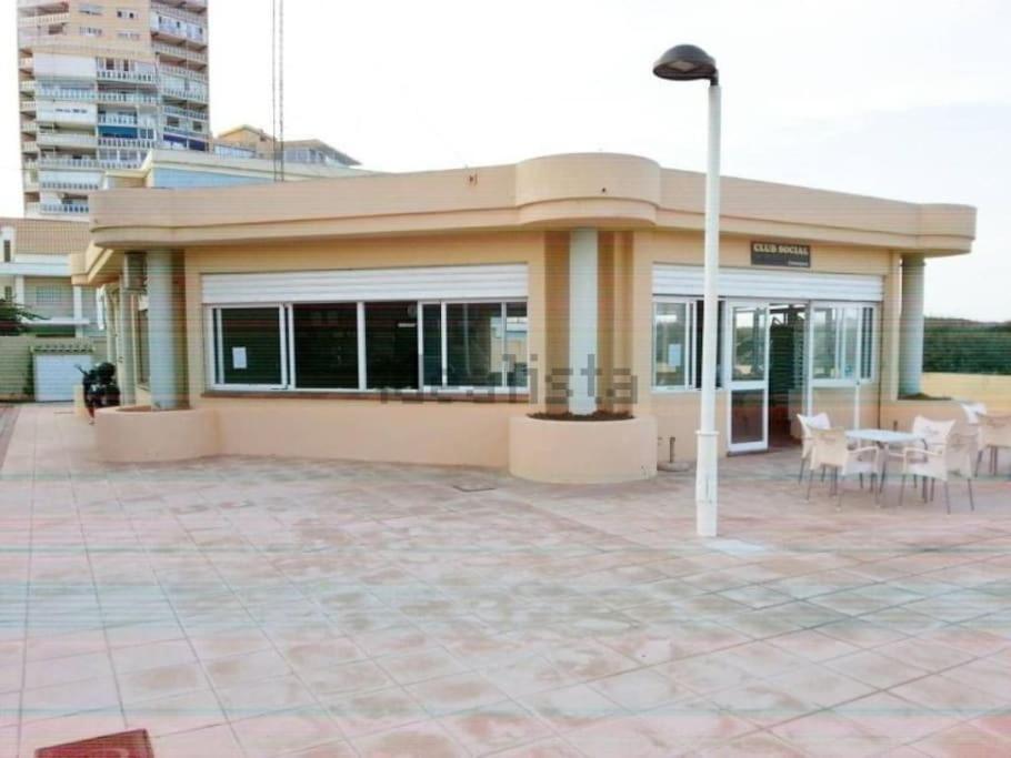 Adosado En La Playa De El Perellonet Con Piscina, Pista Tenis Casa vacanze
